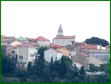 OMISALJ au loin