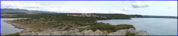 Vu de la pointe OMISALJ à droite le CAMP a gauche