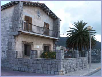 La capitainerie de SANTONA