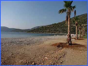 Plage à KORFOS