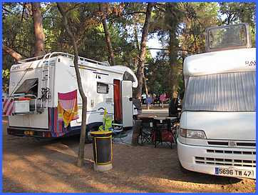 Camping KASTRAKI l'emplacement