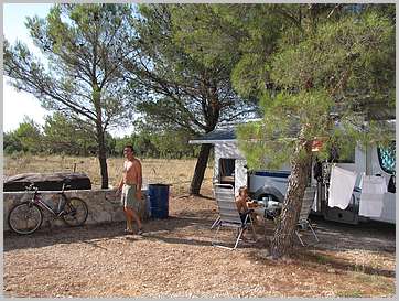 JEAN PHILIPPE au camping MARINA  