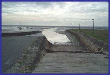 Mise à l'eau du port de TAUSSAT