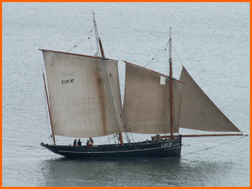 Pointe du GROUIN un voilier