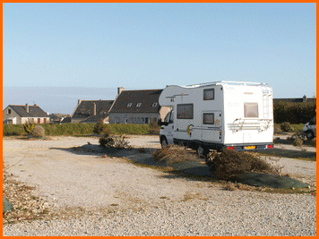 CAMARET  l'aire de stationnement