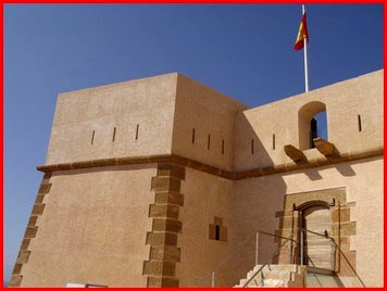 AGUILAS le châreau